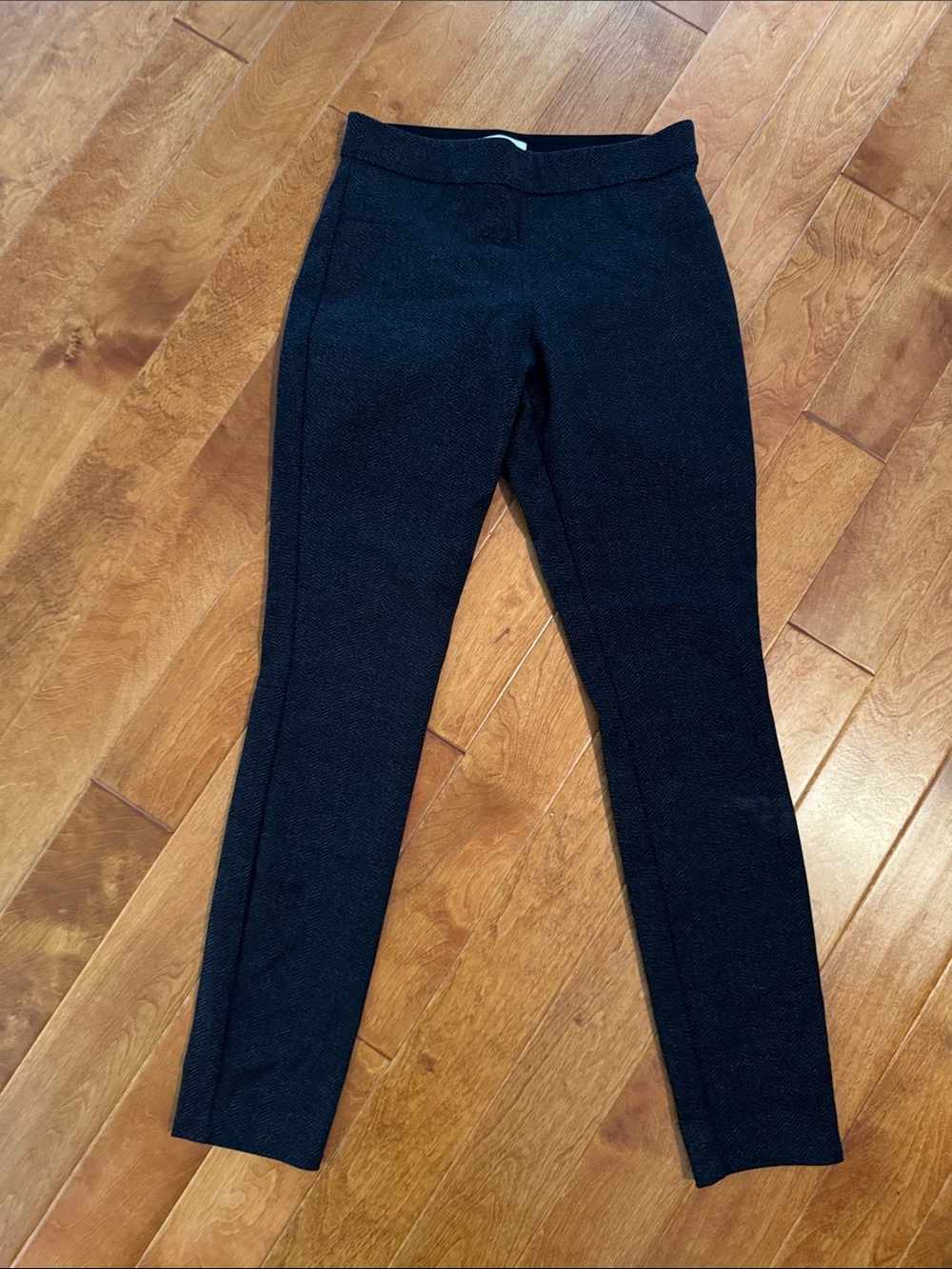 Max Studio Black Skinny Ponte Pants